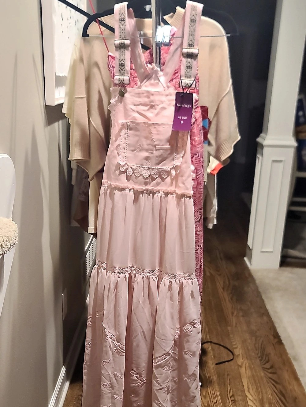 loveimngs Pink Lace Maxi Dress Size Small NWT